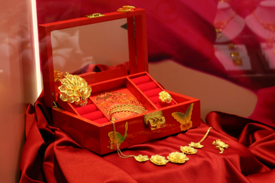 2014百泰首飾大型產(chǎn)品推介會(huì)璀璨綻放，黃金珠寶行業(yè)迎新篇章